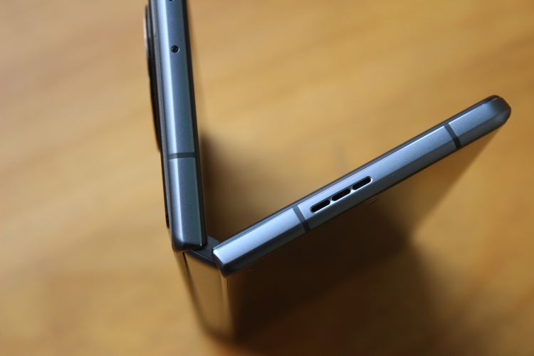 上手vivo X Fold：折叠屏2.0，尊贵如宾