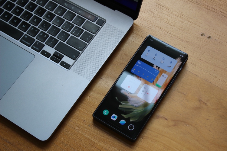 上手vivo X Fold：折叠屏2.0，尊贵如宾