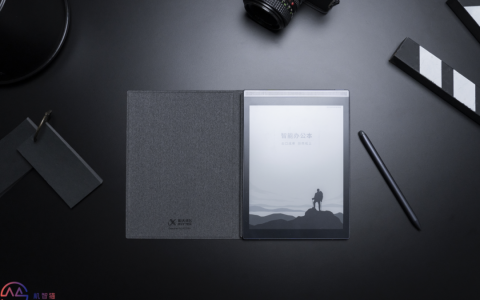 科大讯飞智能办公本Air评测：支持12种方言，6种外语，语音转写准确率98%，指纹解锁！