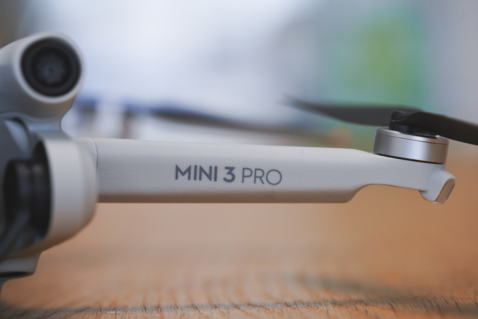 革了大疆命的，还是要靠大疆自己——Mini 3 Pro全评测