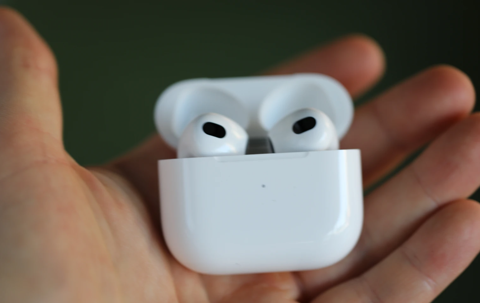 围观！Apple AirPods 3评测：音质及功能很nice，让我爱不释手