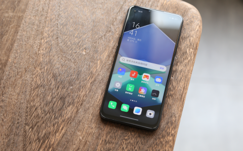 OPPO K10 5G智能手机评测：天玑8000-MAX，金刚石VC液冷散热，120Hz高帧变速屏！