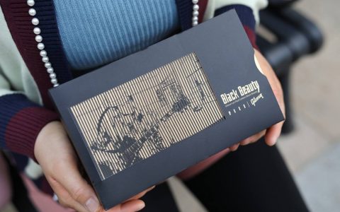 FIIL CG Pro主动降噪真无线蓝牙耳机评测：以独特的“窗口”设计，致敬对音乐的热爱！