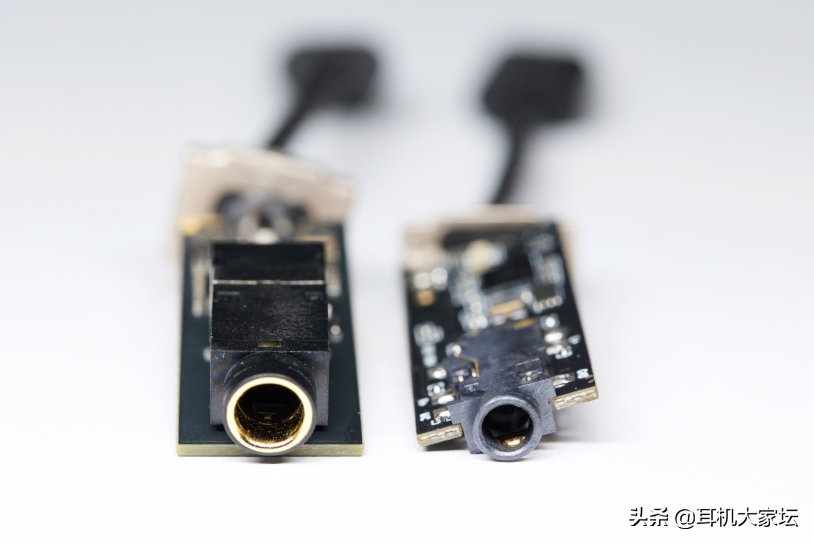 「AudioTOP」飞傲4.4口便携解码耳放 KA2测评和拆解报告