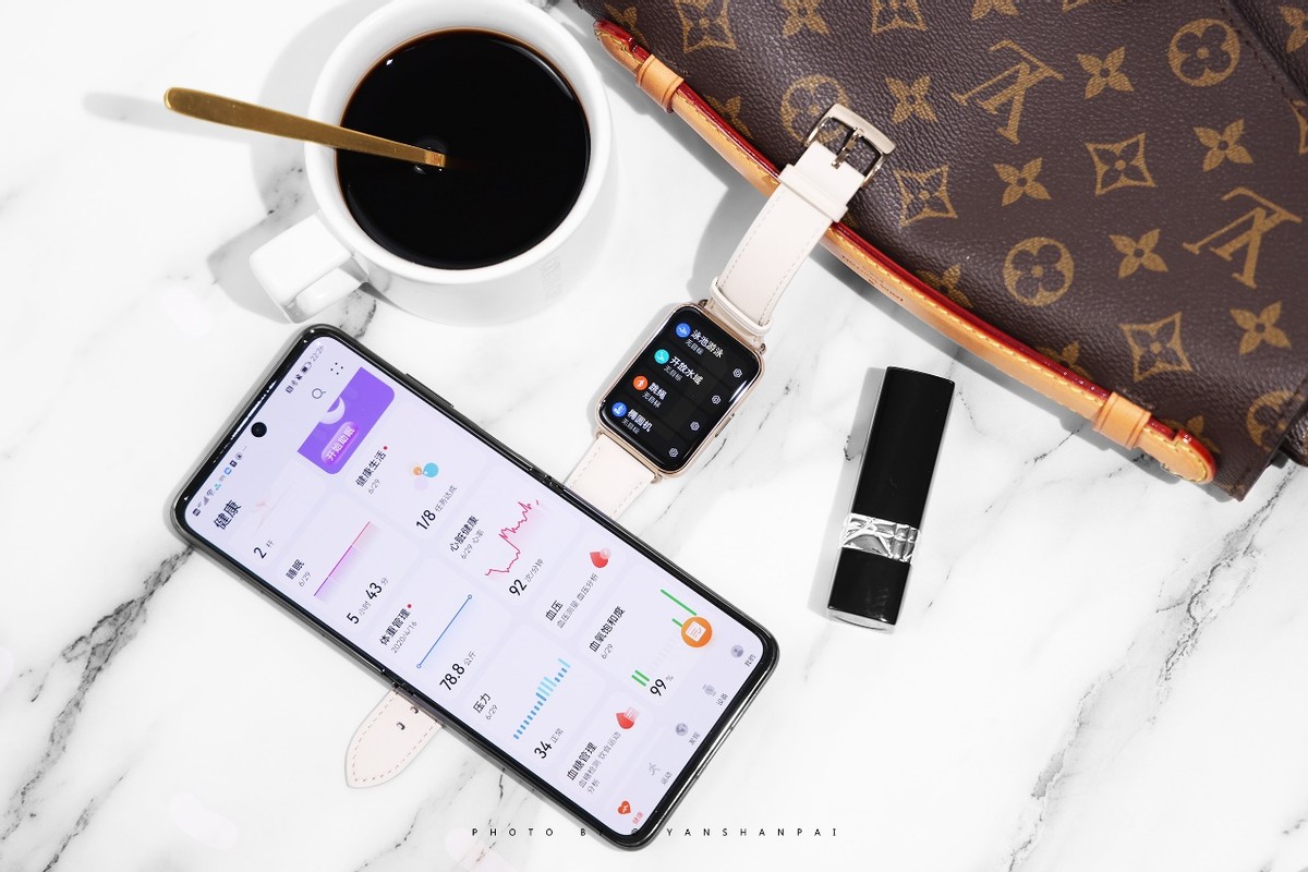 华为WATCH FIT 2到底值不值得买？这篇评测给你答案