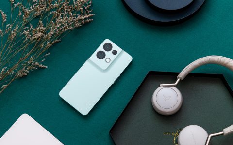 OPPO Reno8 Pro+智能手机评测：天玑8100-MAX 自研影像芯片 120Hz超清屏幕！