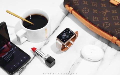 华为（HUAWEI）WATCH FIT 2 智能手表评测：真皮表带，强劲续航，蓝牙通话，一碰传！