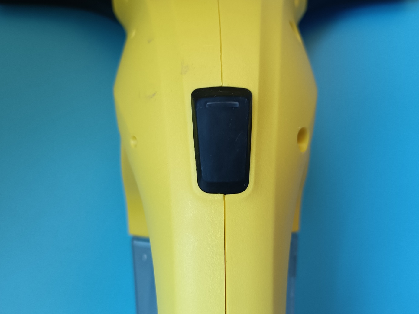 镜面清洁不留痕- 德国卡赫WV1 Plus镜面清洁机评测