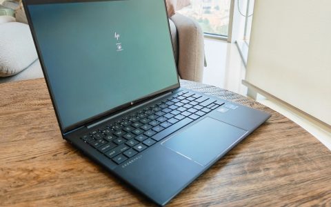 惠普(HP)Elite蜻商务笔记本电脑评测：12代英特尔处理器，3K OLED显示屏，15小时续航！