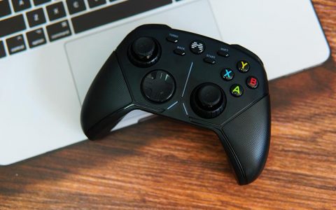 北通阿修罗3S机械无线游戏手柄评测：操控升级，手感更顺