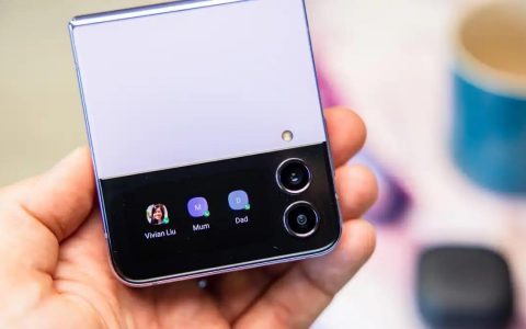 三星 SAMSUNG Galaxy Z Flip4折叠屏手机评测：掌心折叠设计、立式自由拍摄系统