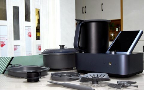 小米推出米家烹饪机器人，集35样厨房电器于一身的居家私厨