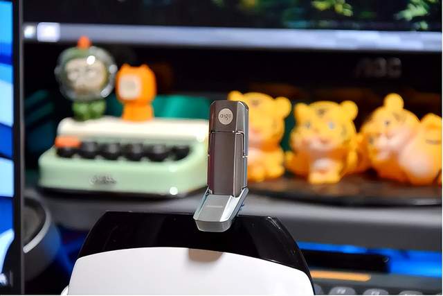 手机内存拓展方案优选,aigo U393双口固态U盘,我的移动办公利器
