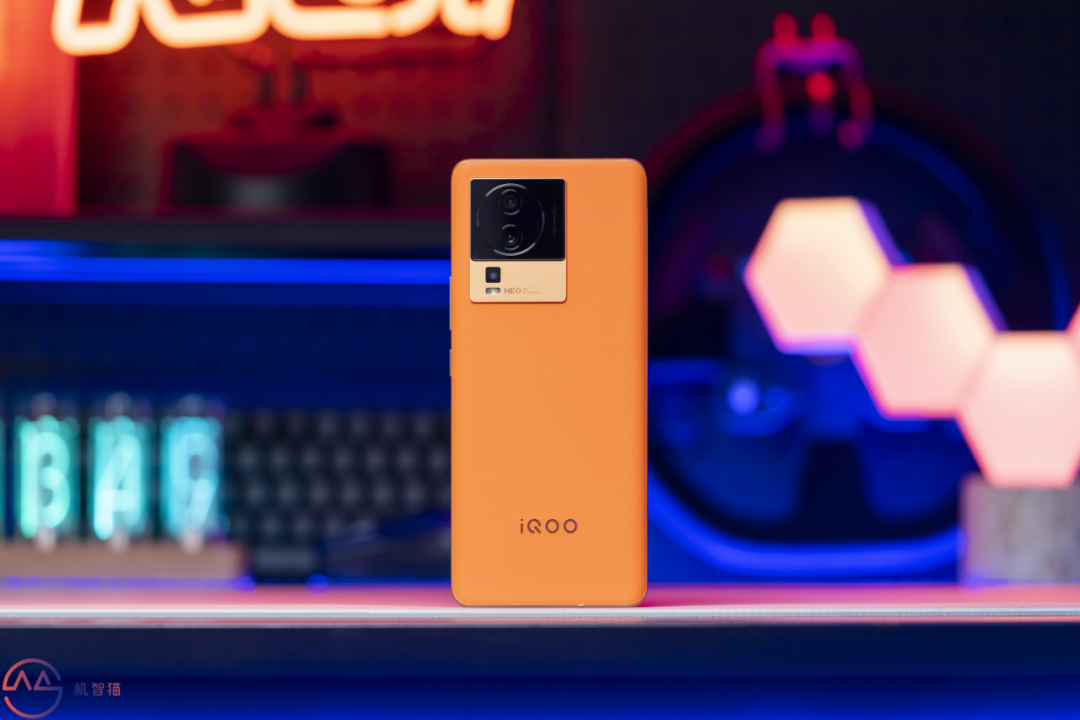 iQOO Neo7评测：双芯旗舰强势升级，看来是“闭眼买系列”新成员