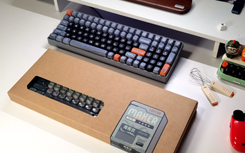 桌搭颜值控必备：光污染非首选，键盘换装我就认Lofree洛斐键帽