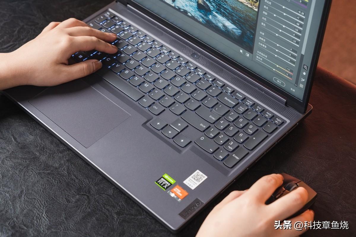 拯救者R7000P 2023评测：究竟是无限套娃，还是敢于越级？