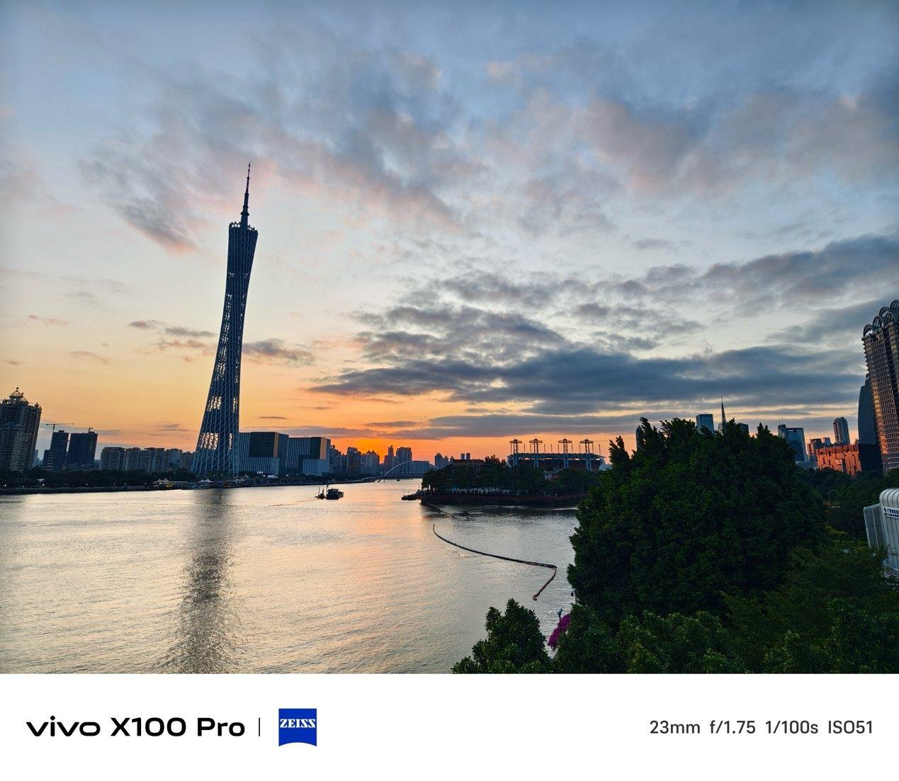 主力机换成了vivo X100 Pro，体验几天下来，这些优缺点很明显