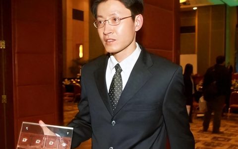 陈进：骗国家11亿经费，让中国芯片停滞13年，出逃美国仍逍遥法外
